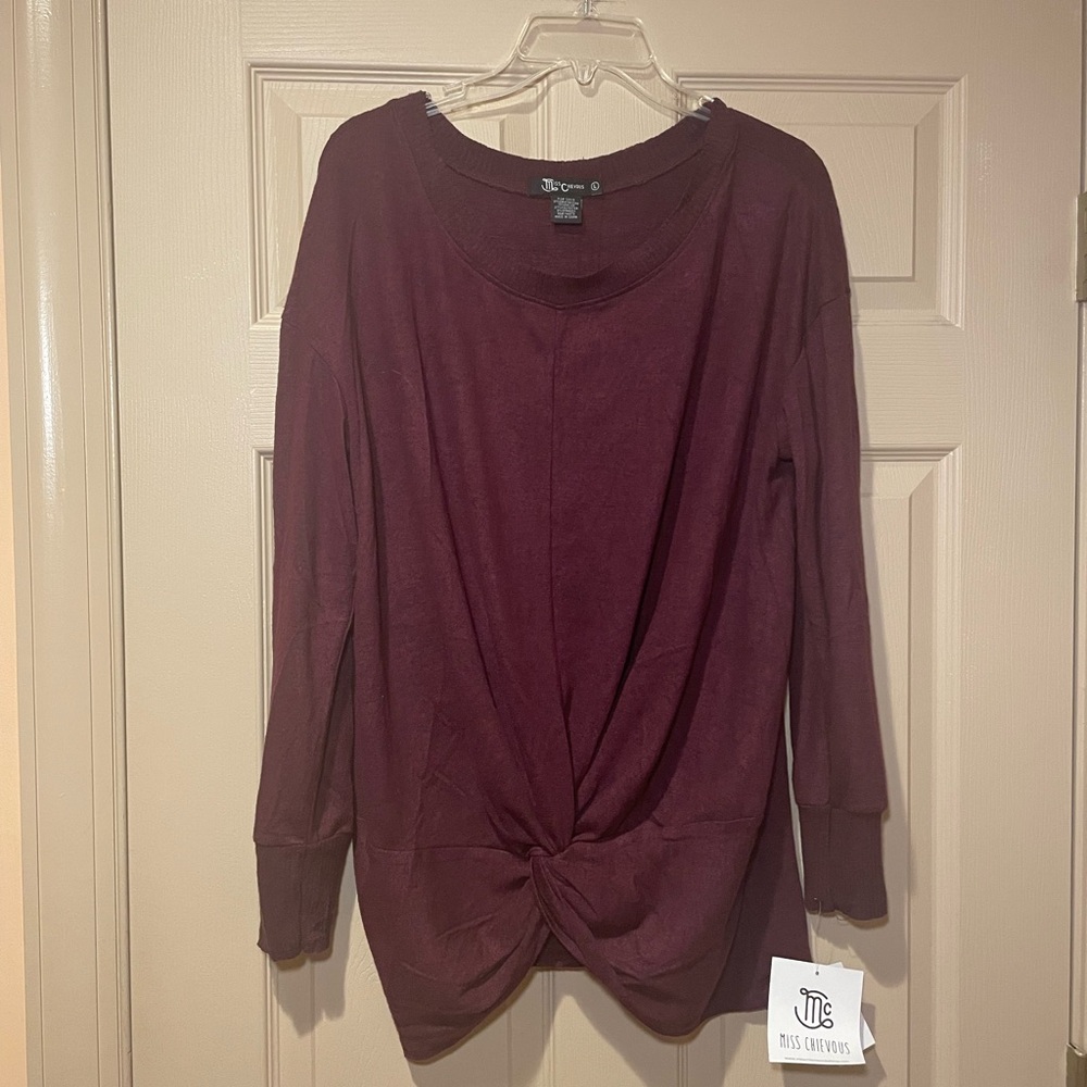Miss Chievous “Red Velvet” Long Sleeve Tunic, Twist Front, NWT, Size Large